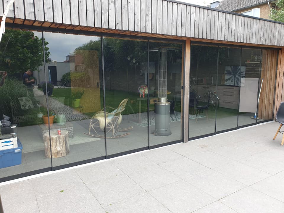 Manga martelen dividend Glazen wand overkapping voor uw huis? | Terrasbeglazingopmaat.nl